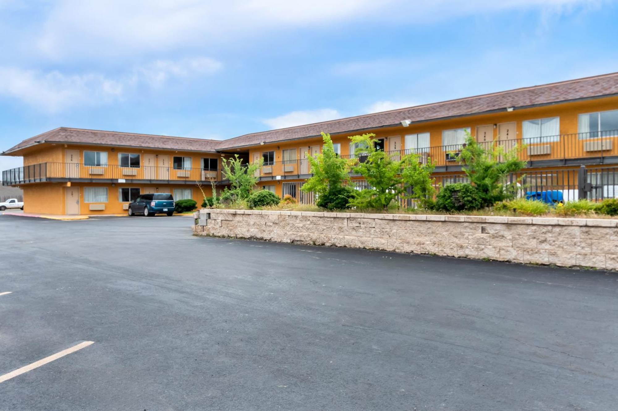 Americas Best Value Inn Стилуотер Экстерьер фото