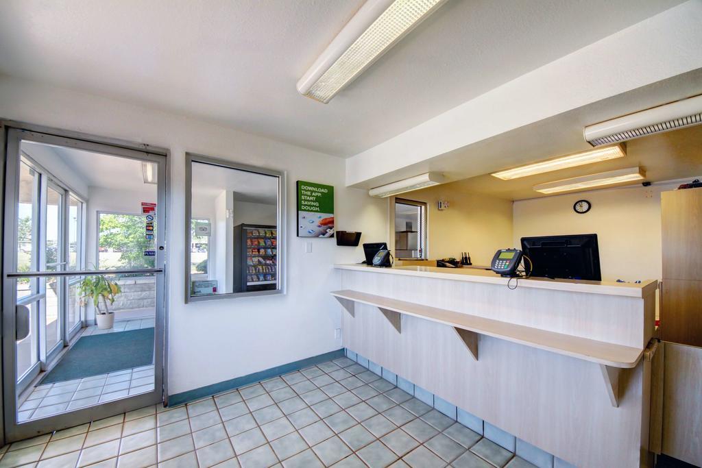 Americas Best Value Inn Стилуотер Экстерьер фото